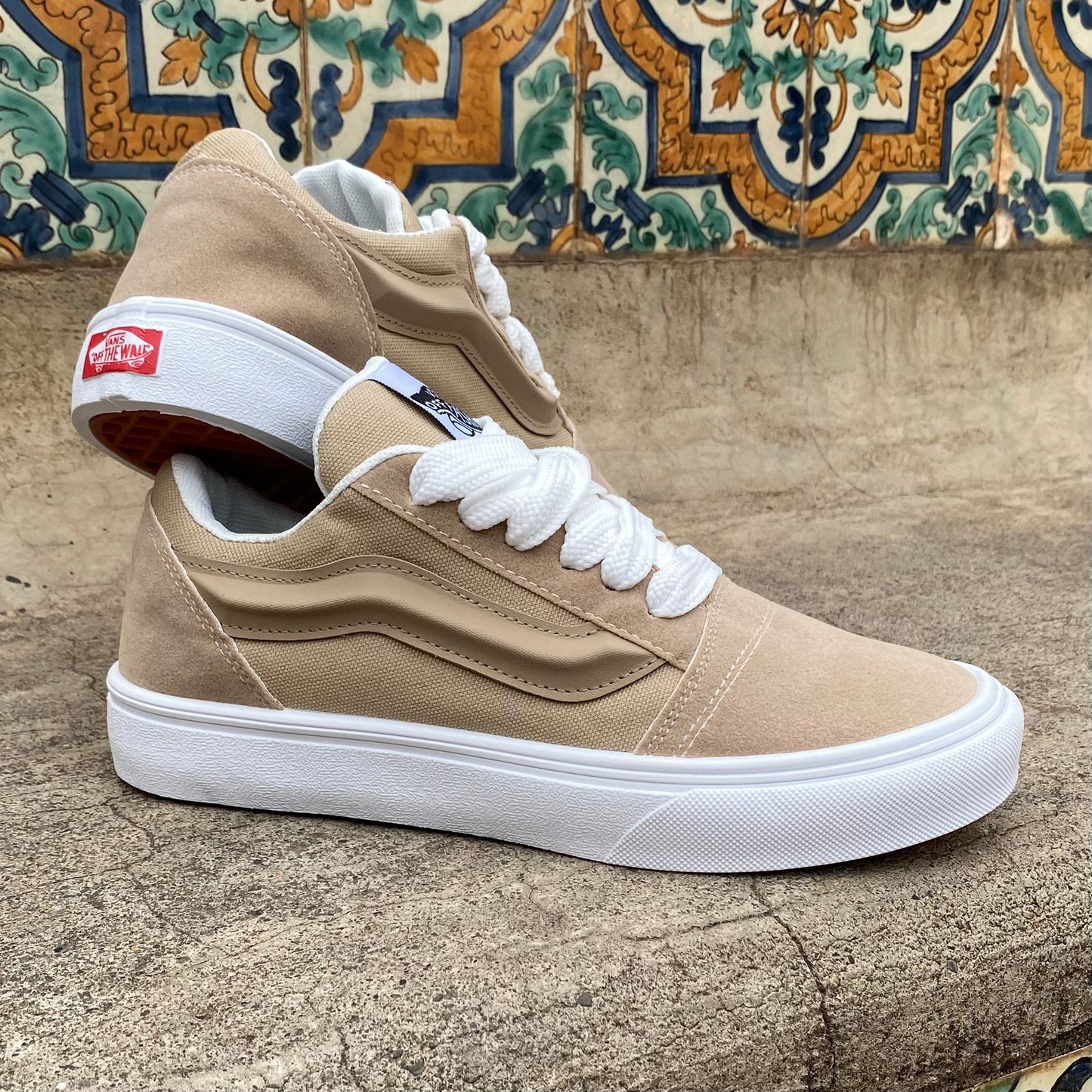 VANS Old Skool Women Sneakers