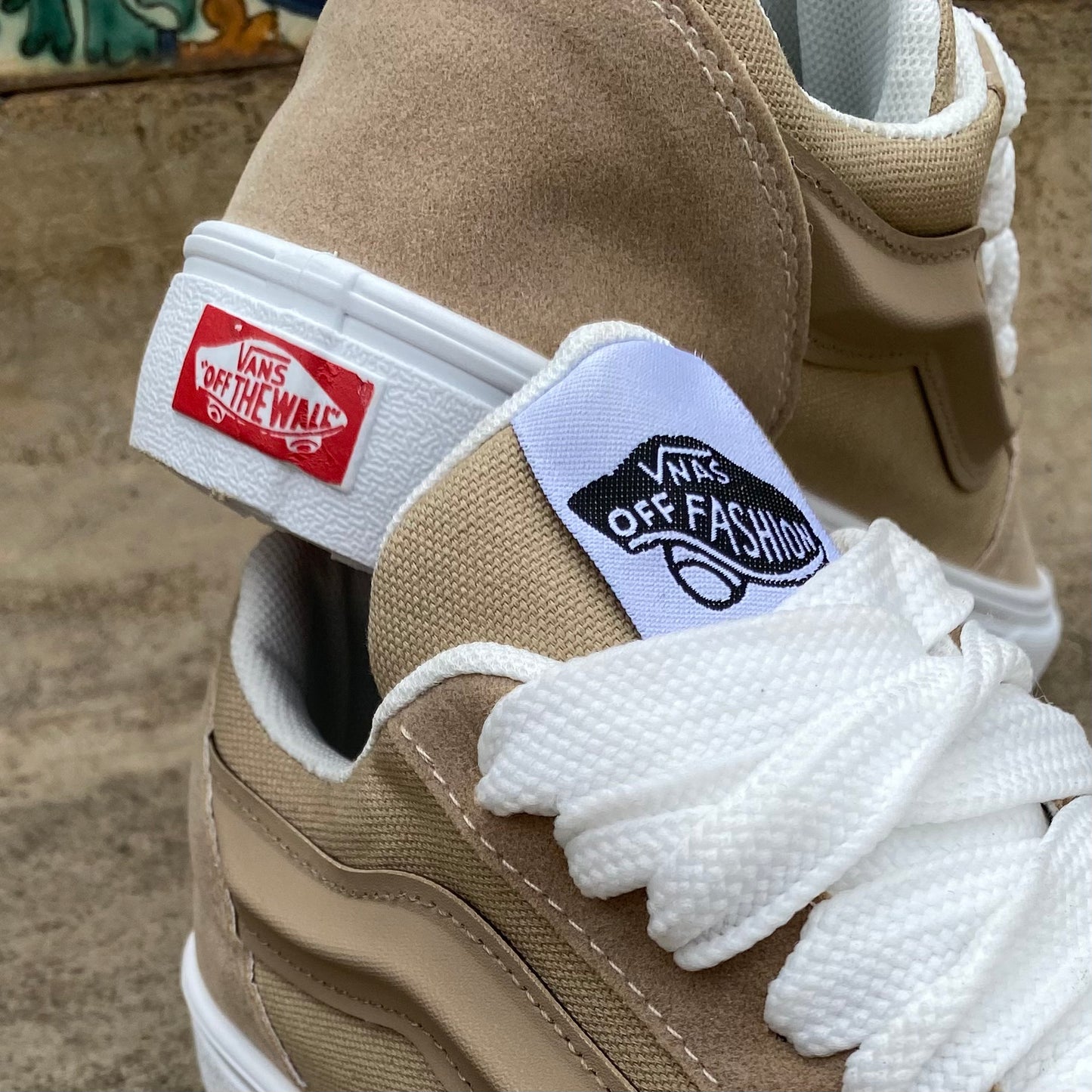 VANS Old Skool Women Sneakers