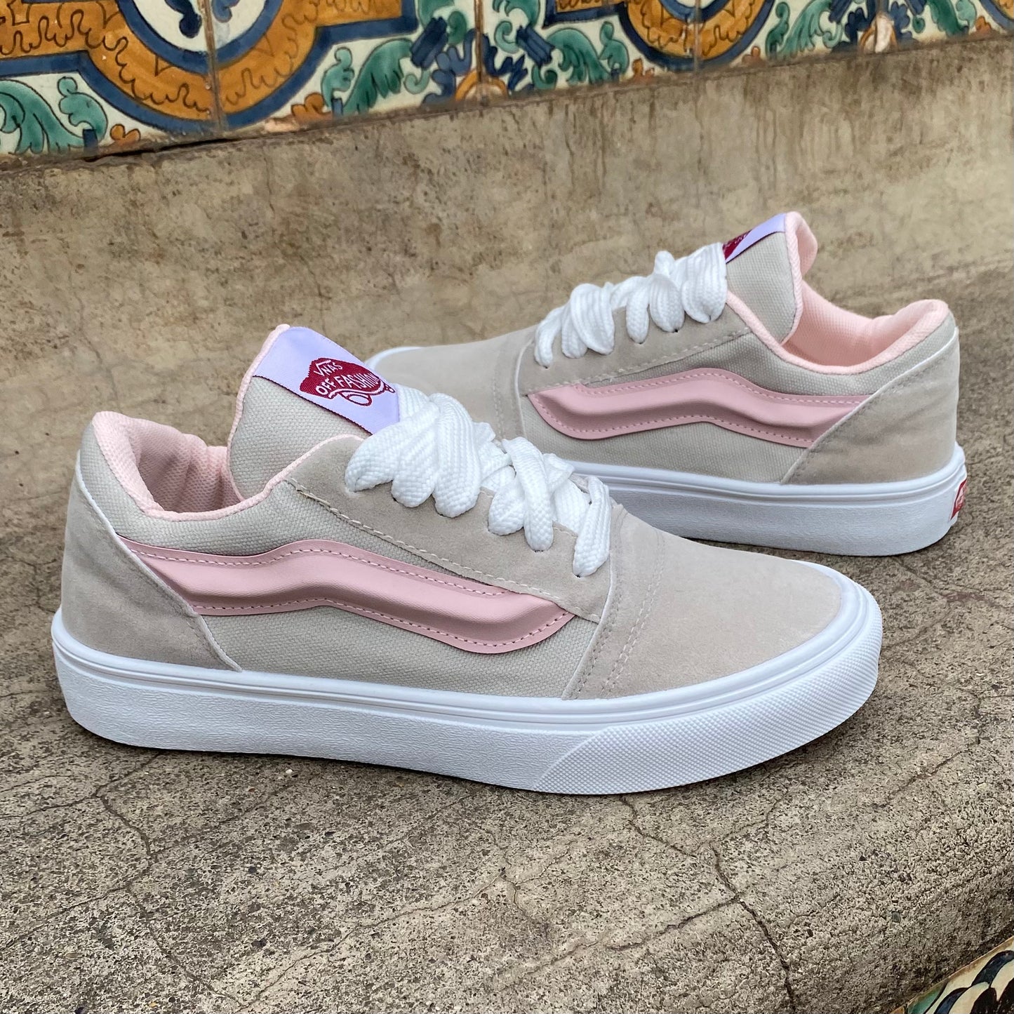 VANS Old Skool Women Sneakers