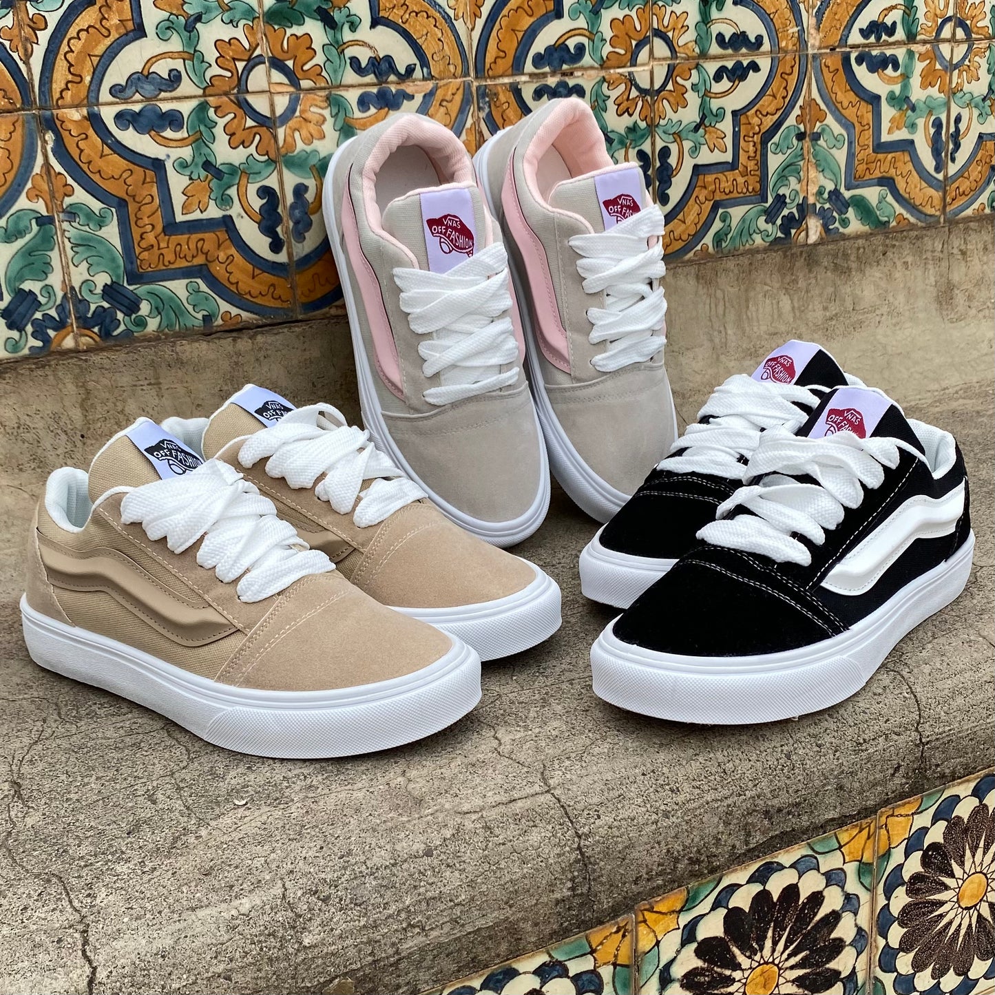 VANS Old Skool Women Sneakers