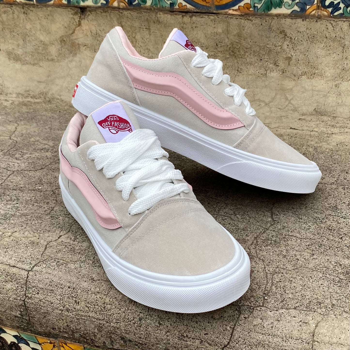VANS Old Skool Women Sneakers