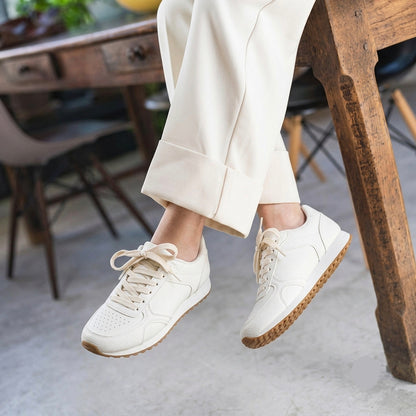 LUNA, The New Women Sneakers ❤️